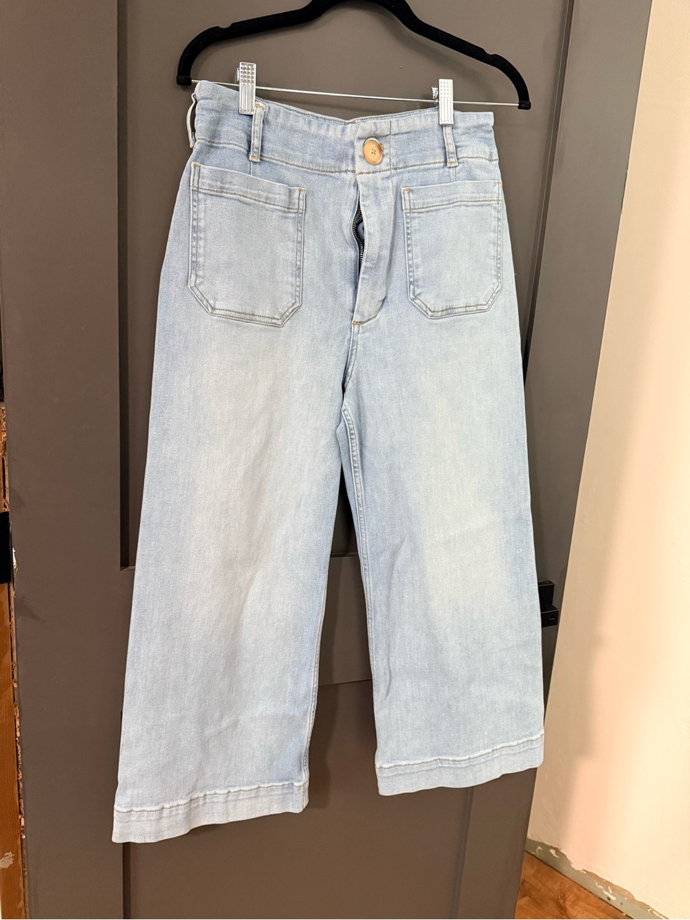 The Colette High Rise Crop by Maeve
